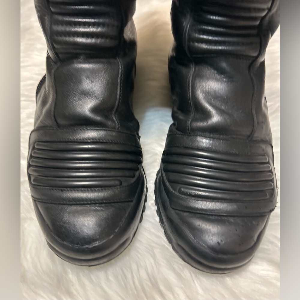 BMW Black Leather Motorcycle Riding Boots with Zipper - Picture 7 of 8